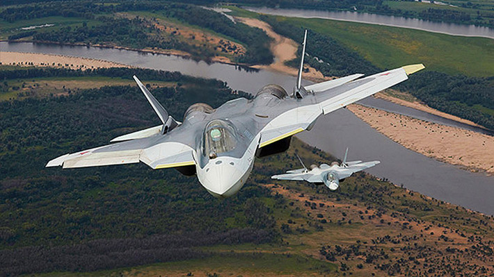 Theo báo chí Nga, Việt Nam có thể sẽ mua Su-57 trong giai đoạn 2030-2035 để thay thế cho dòng Su-27/30. Nền kinh tế đang phát triển của Việt Nam khiến cho khả năng này có thể sẽ thành sự thật. Nguồn ảnh: Wikipedia