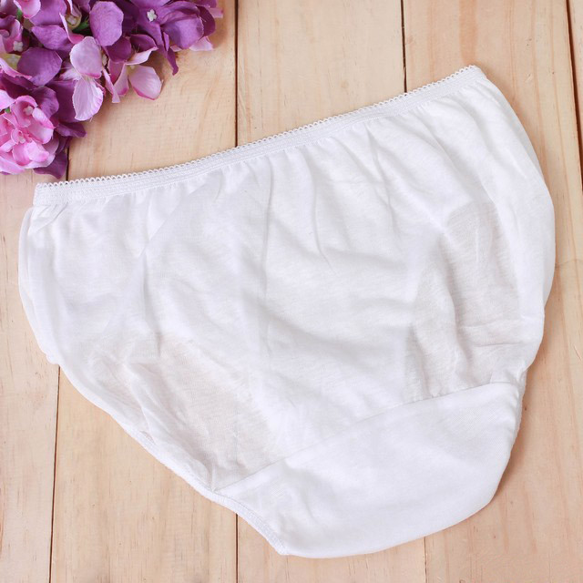 Mặc quần lót cotton. Mặc đồ lót sáng màu bằng cotton. Sợi tổng hợp giữ nhiệt tạo ra một chế độ ăn thuận lợi cho nấm candida.