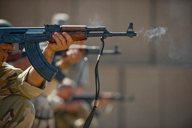 Súng trường tiến công AK-47 còn được xem là vũ khí mang tính biểu tượng. Tính đến nay, AK-47 là vũ khí bộ binh tiêu chuẩn cho 106 quốc gia. Liên Xô/Nga đã kiếm được nhiều tiền từ việc xuất khẩu mẫu súng này và các biến thể của nó.