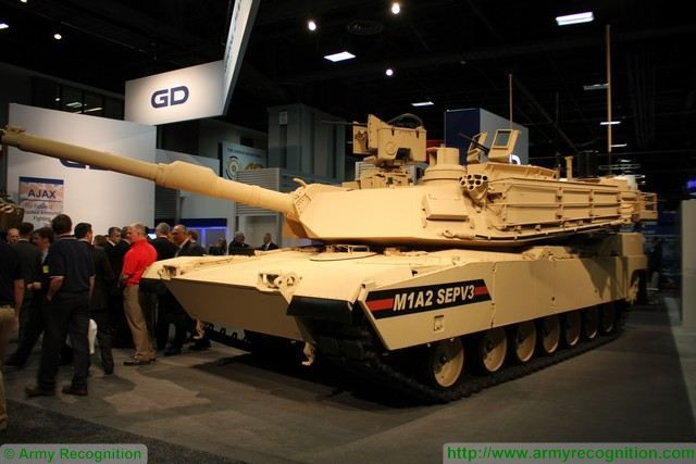 Còn địch thủ của T-90M là M1A2 SEP V3 cũng có nhiều nâng cấp tương tự như T-90M, nâng cấp vỏ giáp tháp, nâng cao chất lượng hình ảnh nhiệt (thế hệ thứ ba) của chỉ huy và pháo thủ; điều đặc biệt là đầu thu kính ngắm thấp hơn, trong khi đầu thu của T-90 bị nhô quá cao, có thể là mục tiêu của súng bắn tỉa hiện đại.