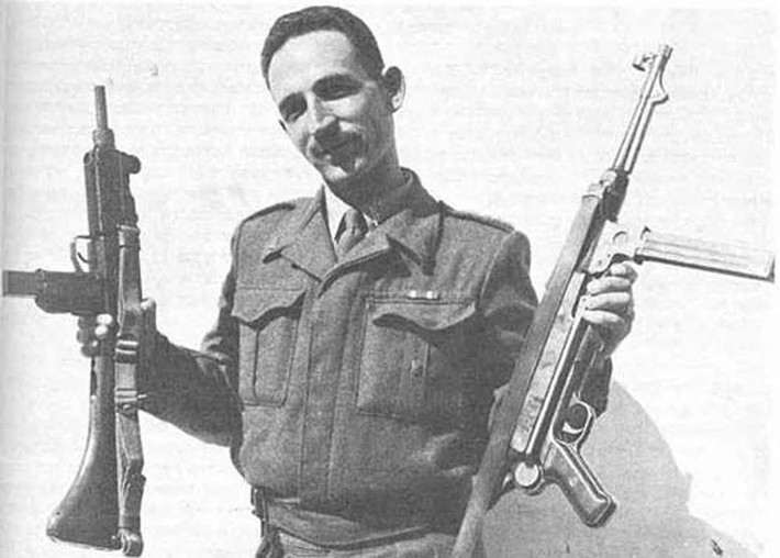 Vào cuối thập niên 1940, ngay sau khi thành lập Nhà nước Israel, Thiếu tá Uziel Uzi Gal bắt đầu phát triển một loại súng tiểu liên mang tính cách mạng, đó là dễ sử dụng, dễ chế tạo, phù hợp với trình độ công nghiệp của đất nước Israel lúc bấy giờ.