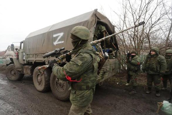 Mới đây, hai lính biệt kích Ukraine phát biểu trên truyền thông Ukraine rằng: "Việc tuyên truyền quân Nga chiến đấu tệ là không đúng, mà họ đã chiến đấu rất dũng cảm và có ý chí chiến đấu cao, khác hẳn với những gì truyền thông phương Tây đưa ra”.