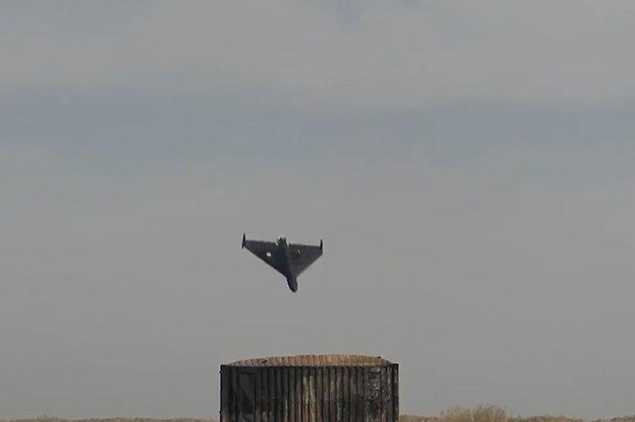 Vì điều này, Nga sẽ tích cực thúc đẩy quá trình nội địa hóa UAV tự sát Geran-2. Chỉ bằng cách này, Nga mới có thể tiến hành các cuộc tấn công bằng tên lửa hành trình cường độ cao hơn nhằm vào các mục tiêu quan trọng của Ukraine, trong cuộc xung đột tiếp theo mà không bị hạn chế từ bên ngoài.