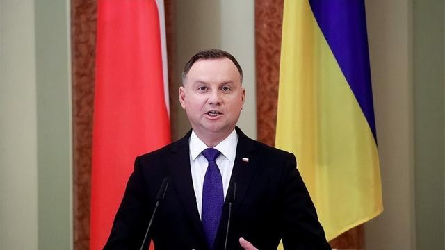 Theo CNN đưa tin, Tổng thống Ba Lan Duda ngày 16/3 tuyên bố, chính phủ Ba Lan sẽ hỗ trợ Ukraine 4 máy bay chiến đấu MiG-29; những chiếc máy bay chiến đấu này sẽ được chuyển giao cho Không quân Ukraine trong vài ngày tới.