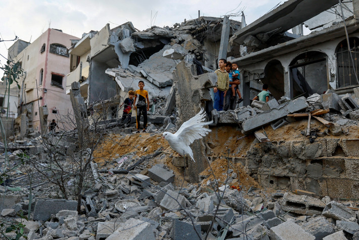 Phong trào kháng chiến Hồi giáo Palestine mang tên Hamas đã phát động một cuộc tấn công vũ trang chống lại Israel vào ngày 7/10 vừa rồi. Theo thông tin do Bộ Y tế Israel công bố, số thương vong ở nước này đã lên tới 1.900 người (tính đến thời điểm công bố), và tình hình có thể mô tả là rất nghiêm trọng.