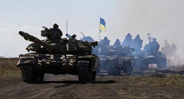Tuy nhiên, các nước phương Tây do Mỹ đứng đầu, thực sự đang tiến hành hỗ trợ Ukraine một cách mạnh mẽ; đồng thời nhanh chóng trang bị cho Quân đội Ukraine một lượng lớn vũ khí và thiết bị chỉ trong vòng 20 ngày và danh sách này khiến kinh ngạc.