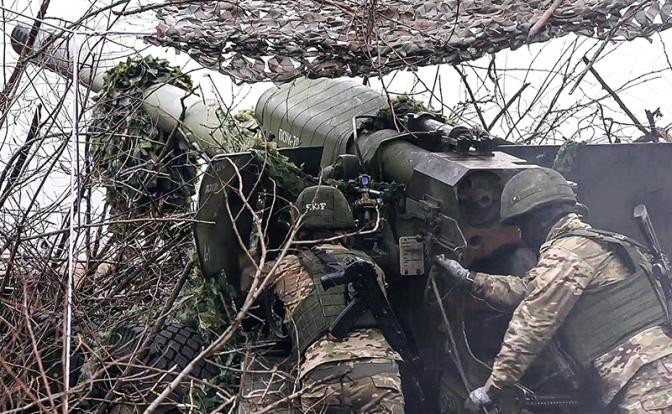 Hiện tại, nhiều nguồn dẫn nguồn tin quân sự Ukraine cho biết, Lữ đoàn bộ binh cơ giới số 57 của Nga đang di chuyển từ Bakhmut đến Avdiivka, nâng tổng số quân Nga tại đây lên tới 60.000 quân và họ dự kiến sẽ tiến hành một trận tấn công tổng lực quy mô lớn vào trước năm nay.
