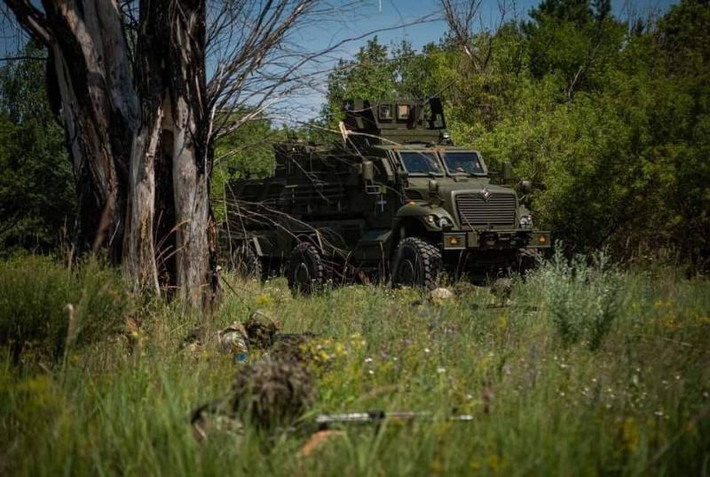 Không chịu dừng lại, Quân đội Ukraine, với sự hỗ trợ của pháo binh, đã cố gắng di chuyển về phía đông của làng Rabotino. Mục đích của cuộc đột kích này là vượt qua khu vực phòng ngự kiên cố của Nga và tiếp cận tuyến chiến lược Novoprokopovka-Verbove. Nhưng, bất chấp mọi nỗ lực, bước chiến thuật đã không thành công.