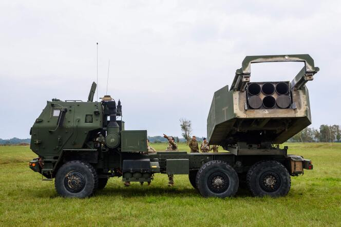 Quân đội Ukraine cố gắng phản công bằng tên lửa do NATO cung cấp nhưng khó xác định chính xác mục tiêu, thậm chí UAV rơi vào tình trạng hỗn loạn và hiệu quả chiến đấu giảm mạnh. Tất cả điều này là do vũ khí bí mật được quân đội Nga sử dụng.
