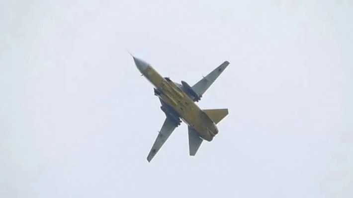 Điều thú vị là vài giờ trước cuộc tấn công, một UAV trinh sát thuộc loại không xác định của Ukraine, đã được triển khai từ Kherson. UAV đã thực hiện lộ trình trinh sát quanh Mũi Tarkhankut trước khi thiết lập khu vực tuần tra ở phía tây Kacha. Chiếc máy UAV này cũng có khả năng bị hệ thống phòng không Nga bắn hạ.