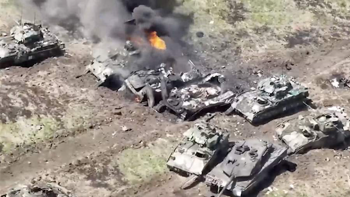 Tuy nhiên ngay trong đêm mở màn chiến dịch, những chiếc xe tăng Leopard 2A4 và xe chiến đấu bộ binh Bradley của Lữ đoàn 47 đã bị mắc kẹt tại bãi mìn của Nga, và trở thành bia bắn tập cho pháo binh và đặc biệt là trực thăng vũ trang của Nga. Sự kiện này đã “gây choáng” cho phương Tây.