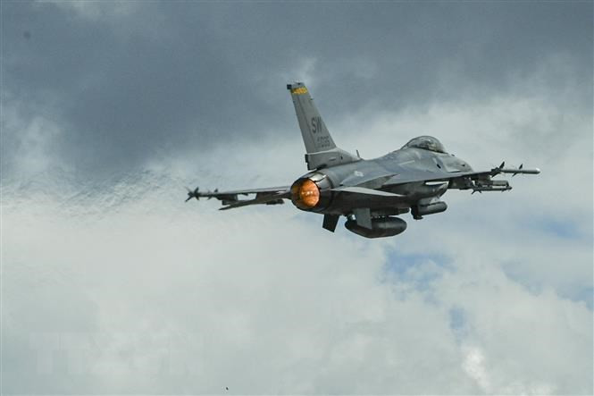 Theo các nguồn tin của Thổ Nhĩ Kỳ, những chiếc F-16 và những chiếc F-4 cũ hơn, đã cố gắng thực hiện các cuộc tấn công ở các độ cao khác nhau, sử dụng các thao tác nhóm phức tạp.