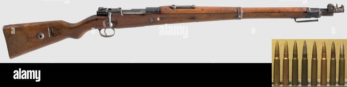 Với loại đạn súng trường Mauser 7,92×57mm, ưu điểm là tầm bắn hiệu quả xa, sức xuyên tốt; nhược điểm là súng trường chỉ bắn được chế độ phát một, nên tốc độ bắn chậm, độ giật lớn. Cùng với đó là súng trường thường dài, khó cơ động, ít hiệu quả khi chiến đấu gần. Ảnh: Sina.