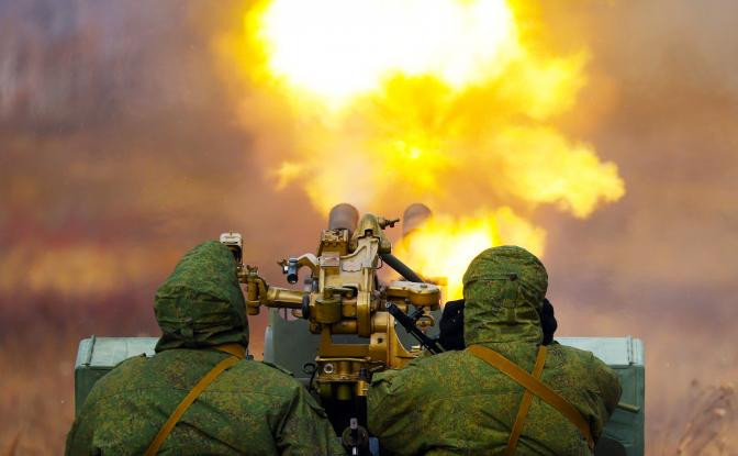 Như vậy, Quân đội Nga không chỉ phải canh giữ Donbass mà còn phải tung thêm quân để trấn giữ Kherson, Zaporozhye và Crimea. Với mặt trận được mở rộng, Nga có thể có làn sóng động viên thứ hai. Theo các quan chức cấp cao Ukraine, số người được huy động trong làn sóng thứ hai của Nga có thể lên tới 500.000 người.
