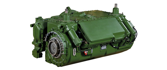 Xe tăng Leclerc sử dụng hệ thống truyền động với hộp số ESM-500, có thể truyền tải 1.200-1.600 mã lực và hỗ trợ các phương tiện có tải trọng lên tới 60-70 tấn; đặc điểm lớn nhất là cấu trúc nhỏ gọn và trọng lượng nhẹ.