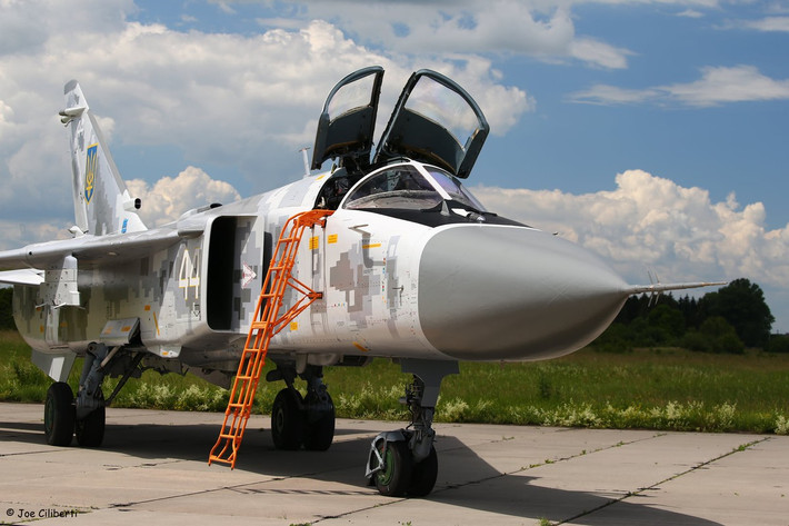 Tờ "Quan điểm" của Nga ngày 9/8 đưa tin, quân đội Ukraine hiện còn ít nhất 12 máy bay cường kích bom Su-24, và nhiệm vụ chính của chúng là phóng tên lửa tầm xa Storm Shadow do Anh và Scarp do Pháp cung cấp.