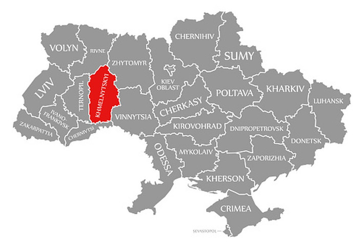 Lữ đoàn không quân chiến thuật số 7 của Không quân Ukraine, bị quân đội Nga coi là "cái gai trong mắt". Đây cũng là đơn vị không quân duy nhất của Ukraine được trang bị 2 loại tên lửa hành trình trên. Đơn vị này trước đây chủ yếu được triển khai tại sân bay quân sự Starokonstantinov ở tỉnh Khmelnytsky (miền tây Ukraine).