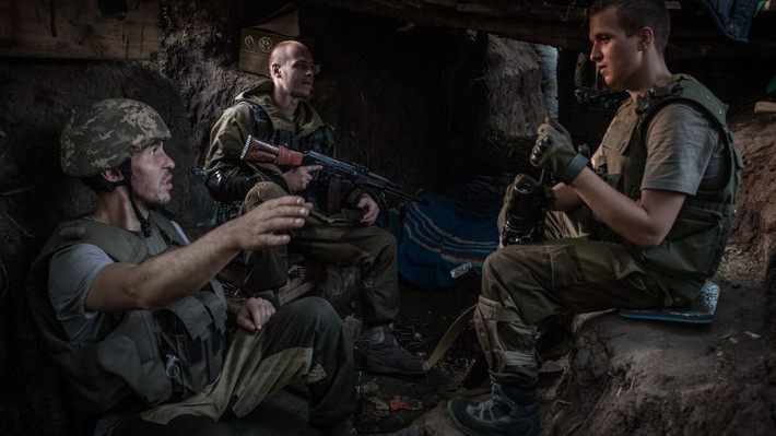Trang web Bulgarian Military cũng đánh giá, Marinka đóng một vai trò quan trọng trong chiến lược quốc phòng của Ukraine. Kể từ năm 2014, nó đã dần trở thành một “pháo đài”, với việc Quân đội Ukraine xây dựng các rào chắn bê tông cốt thép ở đây.