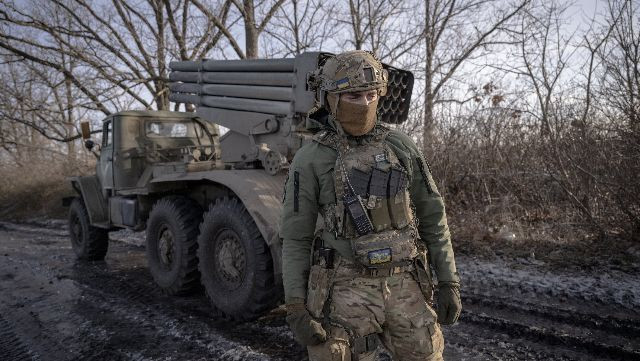 Còn trang web Bulgarian Military ngày 28/12 nêu chi tiết rằng, sau khi Bộ trưởng Quốc phòng Nga Shoigu thông tin cho Tổng thống Putin về việc hoàn thành chiếm Marinka, Tổng thống đã ca ngợi chiến dịch này là một thắng lợi, đồng thời gửi lời cảm ơn tới Quân đội Nga.