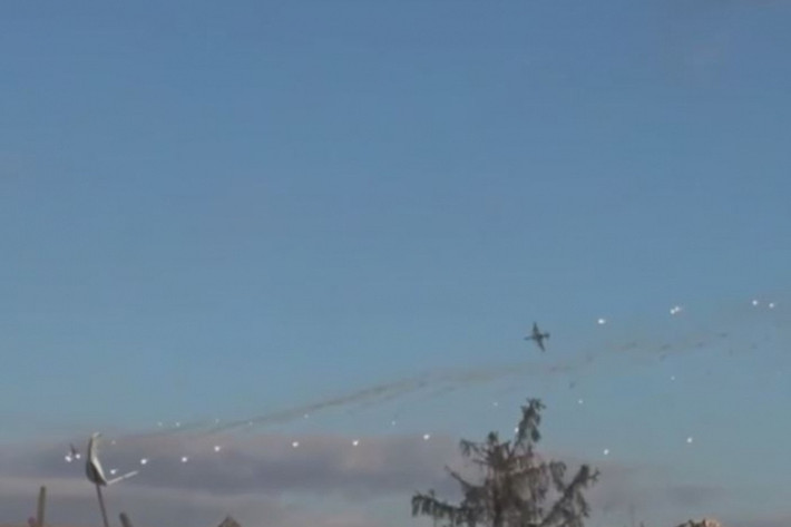 Tuy nhiên cuộc tấn công của những chiếc cường kích Su-25 thậm chí còn không có kết quả; bởi không một chiếc xe tăng chiến đấu chủ lực Leopard-2 nào của quân đội Ukraine bị phá hủy.