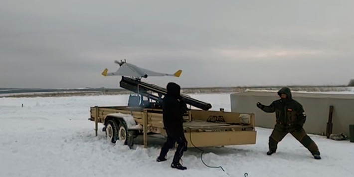 Truyền thông Nga cho biết, về mặt thông số kỹ thuật, UAV Italmas cải tiến hơn so với UAV Lancet và có nhiều nét tương đồng với Shahed-136; có lẽ UAV Italmas là phiên bản nối giữa tầm hoạt động của UAV Lancet và Geran-2. Hiện Lancet là một trong những loại UAV hiệu quả nhất của Nga trên chiến trường Ukraine.