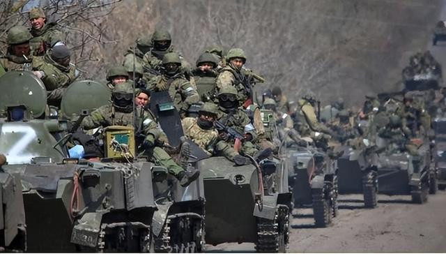Cho đến nay, chỉ xét riêng trận Bakhmut, có thể nói là chiến thắng của quân phòng thủ Ukraine, hoặc cũng có thể nói là chiến thắng của lính đánh thuê Wagner của Nga. Nhưng Quân đội Nga đang bao vây xung quanh Bakhmut và chưa hề có động tĩnh; có lẽ họ chờ “con cá to” khi quân Ukraine phản công tại Bakhmut và úp một lượt.