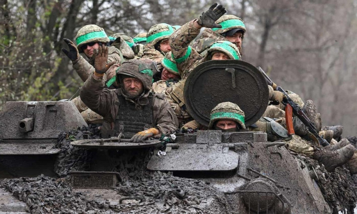 Hiện Quân đội Ukraine đang tập trung lực lượng lớn ở hướng nam Zaporozhye và Donetsk, và có vẻ như họ sẽ thực sự phát động một cuộc "phản công lớn" theo thời gian như đã thông báo trước đó.