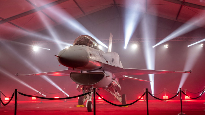 Hiện yêu cầu mua F-16 Block 70 của Thổ Nhĩ Kỳ đang được Bộ Ngoại giao Mỹ xem xét và sẽ được hoàn thiện với sự chấp thuận của Quốc hội Mỹ. Tuy nhiên, một số thượng nghị sĩ và đại diện tại Quốc hội Mỹ phản đối yêu cầu của Thổ Nhĩ Kỳ về việc mua F-16 Block 70. Ảnh: Pinterst.