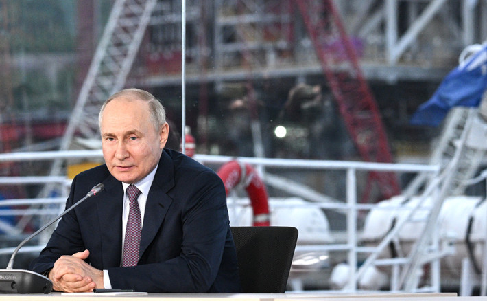 Theo thông tin từ chuyến thăm của Tổng thống Vladimir Putin tới Murmansk, đây là tàu ngầm hạt nhân đầu tiên trong dự án của mình mang theo loại tên lửa tối tân này.
