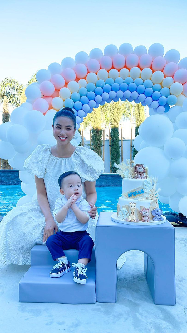 Hai quý tử nhà Phạm Hương vì thế cũng được ví sinh ra đã "ngậm thìa vàng".