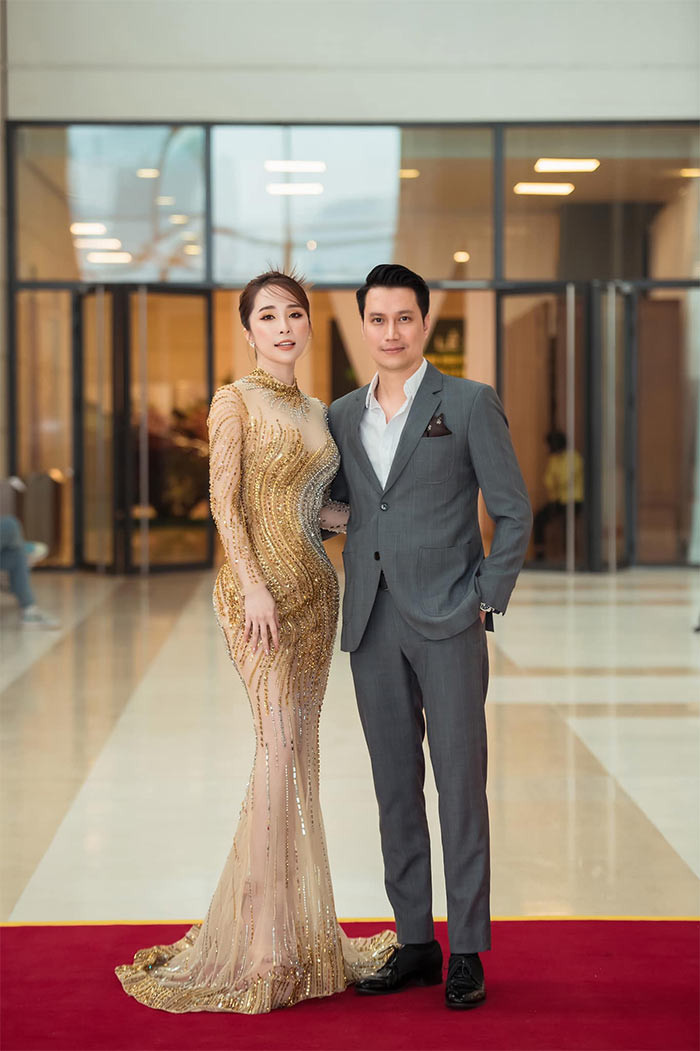 Nhiều fan muốn đẩy thuyền cho cặp đôi này vì hiện tại cả hai đang độc thân sau đổ vỡ hôn nhân và là một cặp đẹp đôi.
