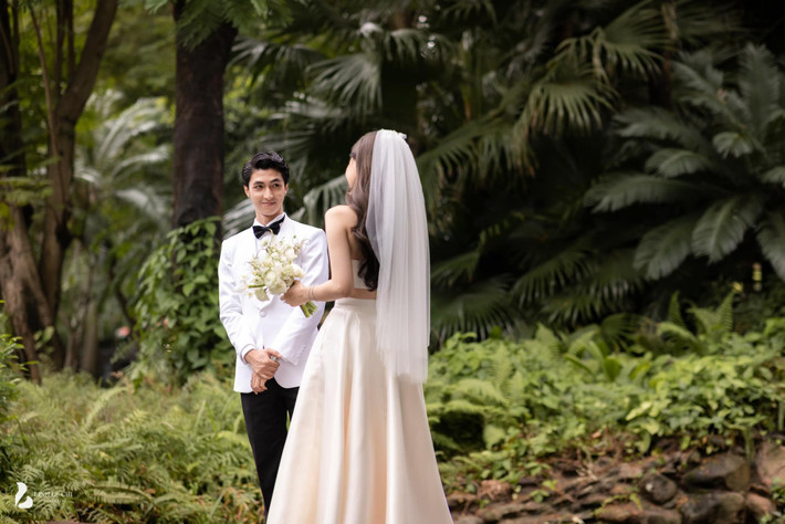 Bình An - Phương Nga đều bật khóc trong đám cưới vì xúc động.