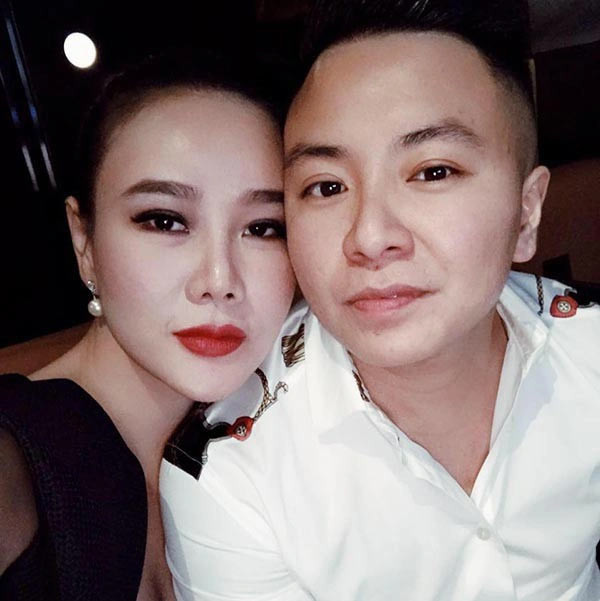 Tuy nhiên mối tình này kéo dài chưa đầy năm thì đến tháng 7/2018 cả hai chia tay, lý do mà cô đưa ra là bởi Ken Lý lăng nhăng. Dương Yến Ngọc đã lên trang cá nhân chia sẻ từng có hạnh phúc nhưng "đó là thứ hạnh phúc giả tạo". (Ảnh: Dân trí)