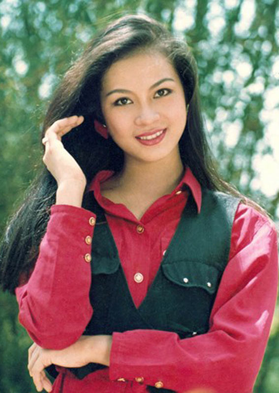Thanh Mai trở thành người mẫu ảnh lịch ăn khách, được mệnh danh là "nữ hoàng ảnh lịch". (Ảnh: ngoisao.vn)