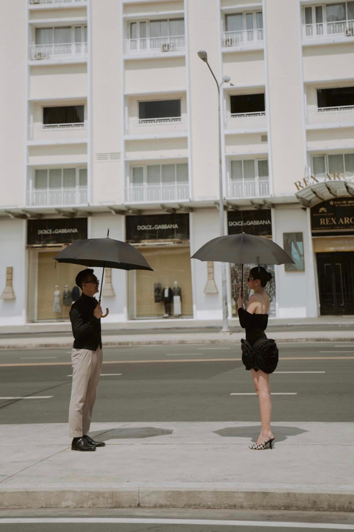 Cặp sao đi đến kết hôn sau 2 năm tìm hiểu và hẹn hò.