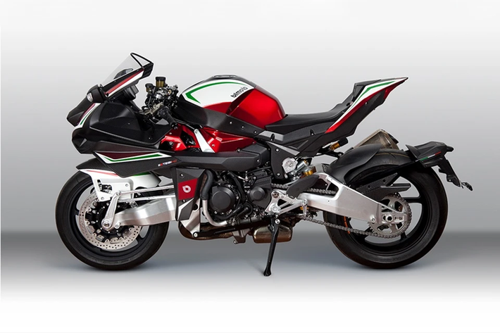 Trang Facebook của một đại lý Kawasaki tại TP.HCM vừa đăng tải thông tin hé lộ về việc mẫu xe Bimota Tesi H2 2024 mới sắp được mang về Việt Nam.