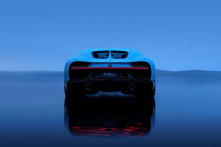 Bugatti vẫn đang sản xuất chiếc Mistral Roadster (99 chiếc) và Bolide dành riêng cho đường đua (40 chiếc), cả hai mẫu xe này đều được phát triển dựa trên Chiron. Chiếc xe hoàn toàn mới của công ty sẽ ra mắt vào tháng 6 với động cơ V-16 hút khí tự nhiên.
