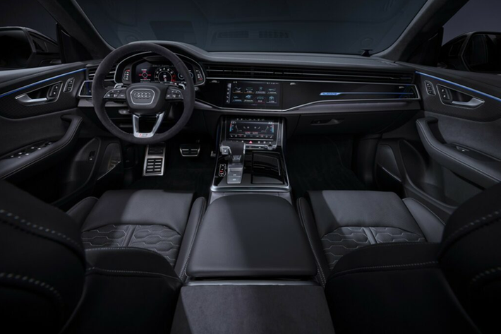 Mẫu xe này có công suất 632 mã lực và mô-men xoắn 850 Nm, cho phép xe tăng tốc 0 – 100 km/h trong 3,6 giây và có thể đạt tốc độ tối đa lên tới 280 km/h.