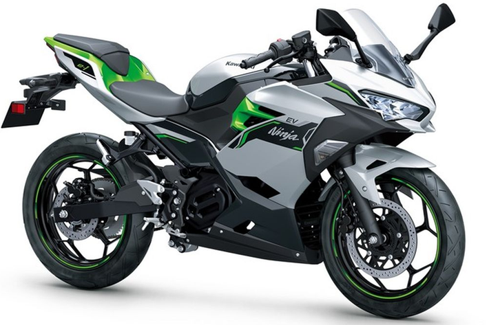 Kawasaki Ninja e-1 2024 mới được giới thiệu lần đầu tiên vào tháng 11 năm ngoái tại Triển lãm ô tô Bangkok, Thái Lan (Thailand International Motor Expo 2023).