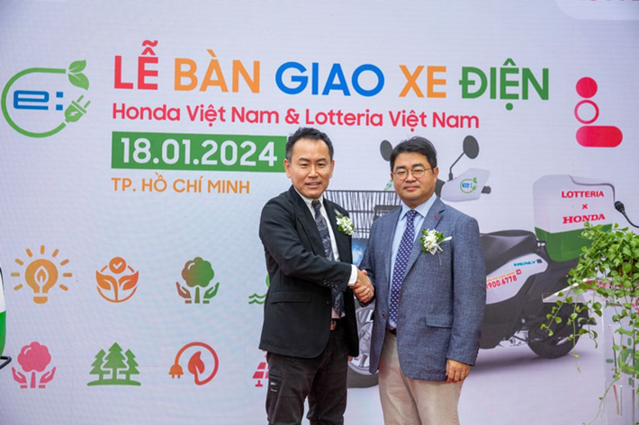 Trung hòa các-bon vào năm 2050 là chiến lược của Chính phủ Việt Nam và cũng là mục tiêu mà Honda Toàn cầu hướng tới. Trong quá trình đó, Honda Motor đặt mục tiêu cắt giảm CO2 đến năm 2030 là 34% so với năm tài chính 2020.