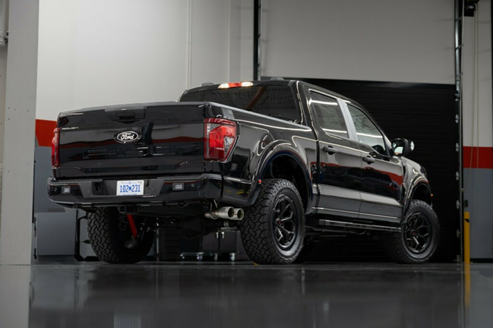 Roush cung cấp các bản nâng cấp cho các phiên bản như F-150 STX, XLT và Lariat. Gói nâng cấp Ford F-150 này hiện có giá khởi điểm từ 25.150 USD và bao gồm bảo hành 3 năm cho xe.
