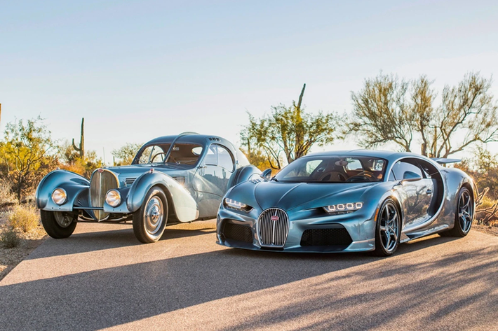 Nguồn cảm hứng cho chiếc Chiron Super Sport chính là huyền thoại Bugatti Type 57 SC Atlantic mang số khung 57374. Với màu sơn xanh Petrol Blue Metallic, chiếc xe này xuất xưởng vào năm 1936 và được bán cho Victor Rothschild.