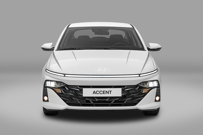 Cụ thể, từ nay đến hết ngày 30/6/2024, khách hàng mua xe Hyundai Accent 2024 sẽ được lựa chọn hưởng 1 trong 2 gói ưu đãi gồm: Ưu đãi lãi suất trả góp chỉ từ 0% trong 12 tháng; hỗ trợ tài chính lên tới 50% lệ phí trước bạ.
