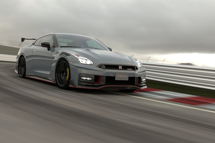 Tuy nhiên, GT-R sẽ không hoàn toàn biến mất. Francois Bailly, Phó chủ tịch cao cấp của Nissan đã xác nhận sự phát triển của dòng R37 GT-R. Đây có thể là dòng GT-R điện đầu tiên, sở hữu nhiều công nghệ đặc biệt và đóng vai trò quan trọng trong công cuộc điện hóa dải sản phẩm của hãng xe Nhật Bản.