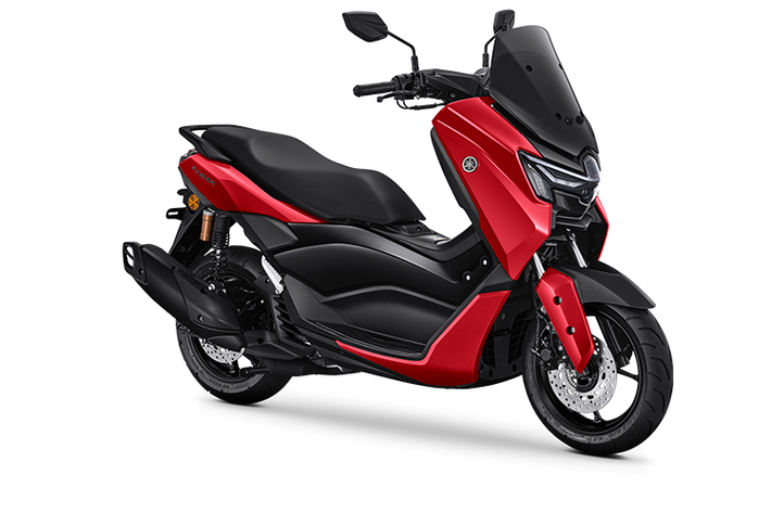 Hiệu suất động cơ mới trên Nmax Turbo cũng được tối ưu hóa với công nghệ hộp số mới YECVT thay thế cho hộp số CVT thông thường. Phiên bản này có tính năng Riding Mode cung cấp 2 chế độ lái là T-Mode (đi lại trong thành phố) và S-Mode (Sport Touring), có thể chuyển đổi dễ dàng thông qua nút "Mode" bố trí ở tay lái bên trái.