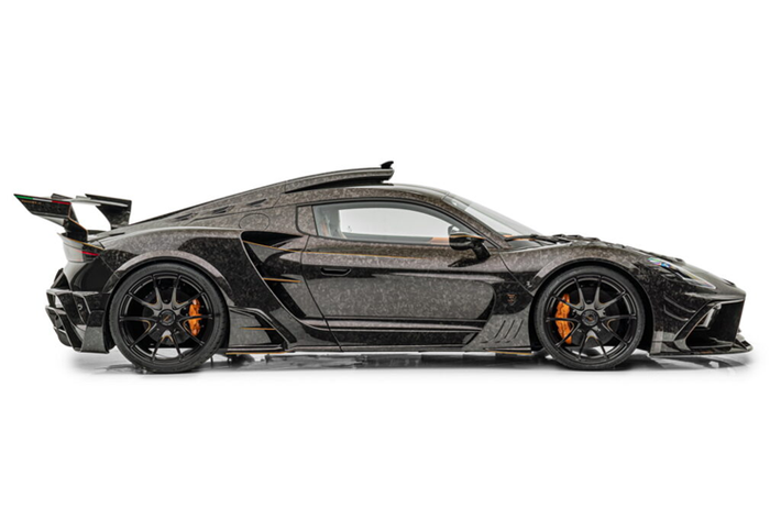 Mẫu xe Maserati MC20 độ MCX Pergusa của Mansory sẽ được sản xuất giới hạn 5 chiếc, từ đây giúp xe trở nên độc đáo hơn đáng kể so với các phiên bản Mansory MC20 trước đây. Thoạt nhìn, phiên bản mới MCX Pergusa có diện mạo khá giống với MC20 Widebody của Mansory.