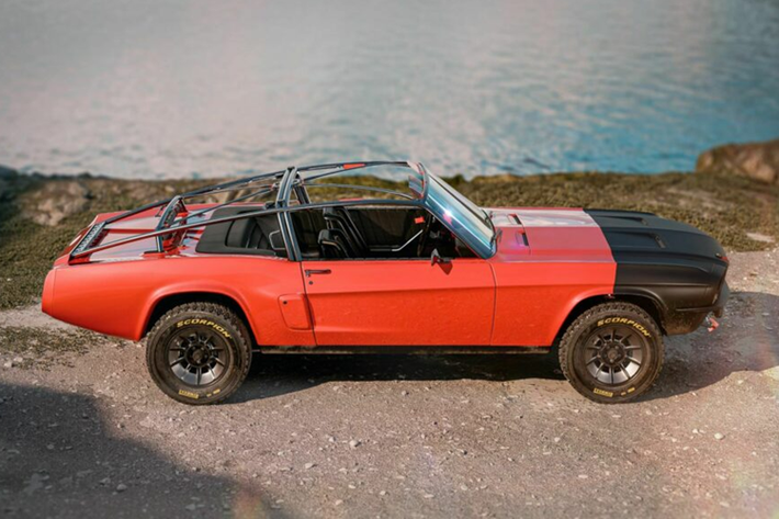 Dự án STL-1 mới được phát triển dựa trên trên chiếc Ford Mustang Fastback đời 1968 đã được sửa đổi và hiện đại hóa hoàn toàn cả về mặt thẩm mỹ lẫn máy móc. Mẫu xe độ này được thiết kế với một chiếc lồng hình ống được chế tạo riêng có độ dốc, cung cấp tùy chọn cho một tấm che được cá nhân hóa theo sở thích của chủ sở hữu.