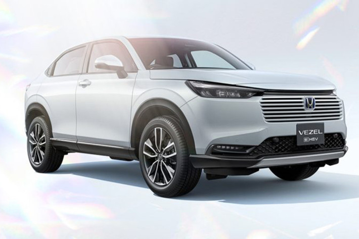 Ngoài ra, đèn hậu của Honda HR-V 2024 bản nâng cấp còn là loại LED toàn phần, tạo cảm giác sang trọng hơn cho mẫu SUV cỡ B này. Hiện hình ảnh nội thất của Honda HR-V mới dành cho thị trường Việt Nam chưa được hé lộ.
