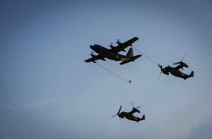 MC-130J Commando II biến thể tiếp nhiên liệu trên không của C-130, bên cạnh đó nó cũng được sử dụng cho các nhiệm vụ không vận đặc biệt của Không quân Mỹ. Nguồn ảnh: Business Insider.