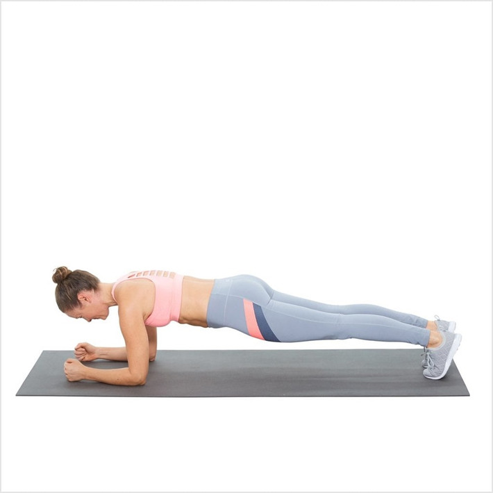 Plank sẽ phát huy tác dụng của nó một cách tốt nhất khi được tập kết hợp cùng các bài tập luyện tim mạch và sức mạnh. Ảnh: laodong.